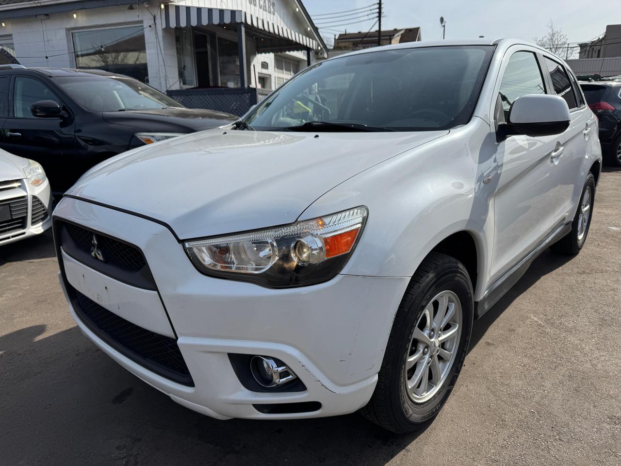 Used 2011 Mitsubishi RVR SE - CERTIFIED - NO ACCIDENTS for sale in Hamilton, ON