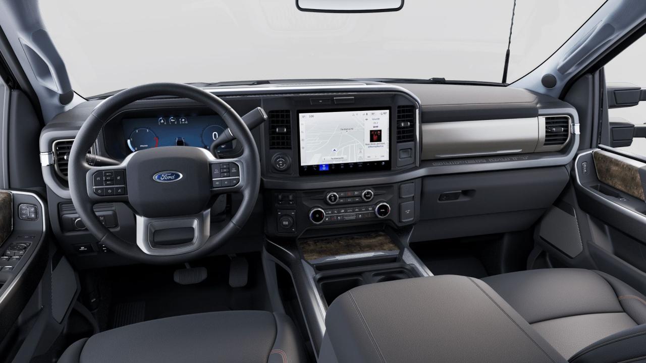 2025 Ford F-350 4X4 CREW CAB PICKUP/ Photo5