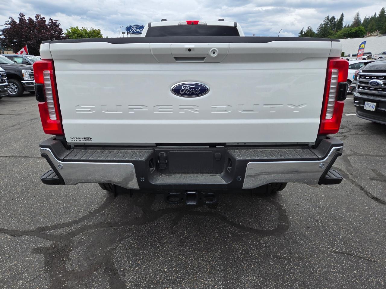 2025 Ford F-350 Super Duty SRW Lariat Photo5