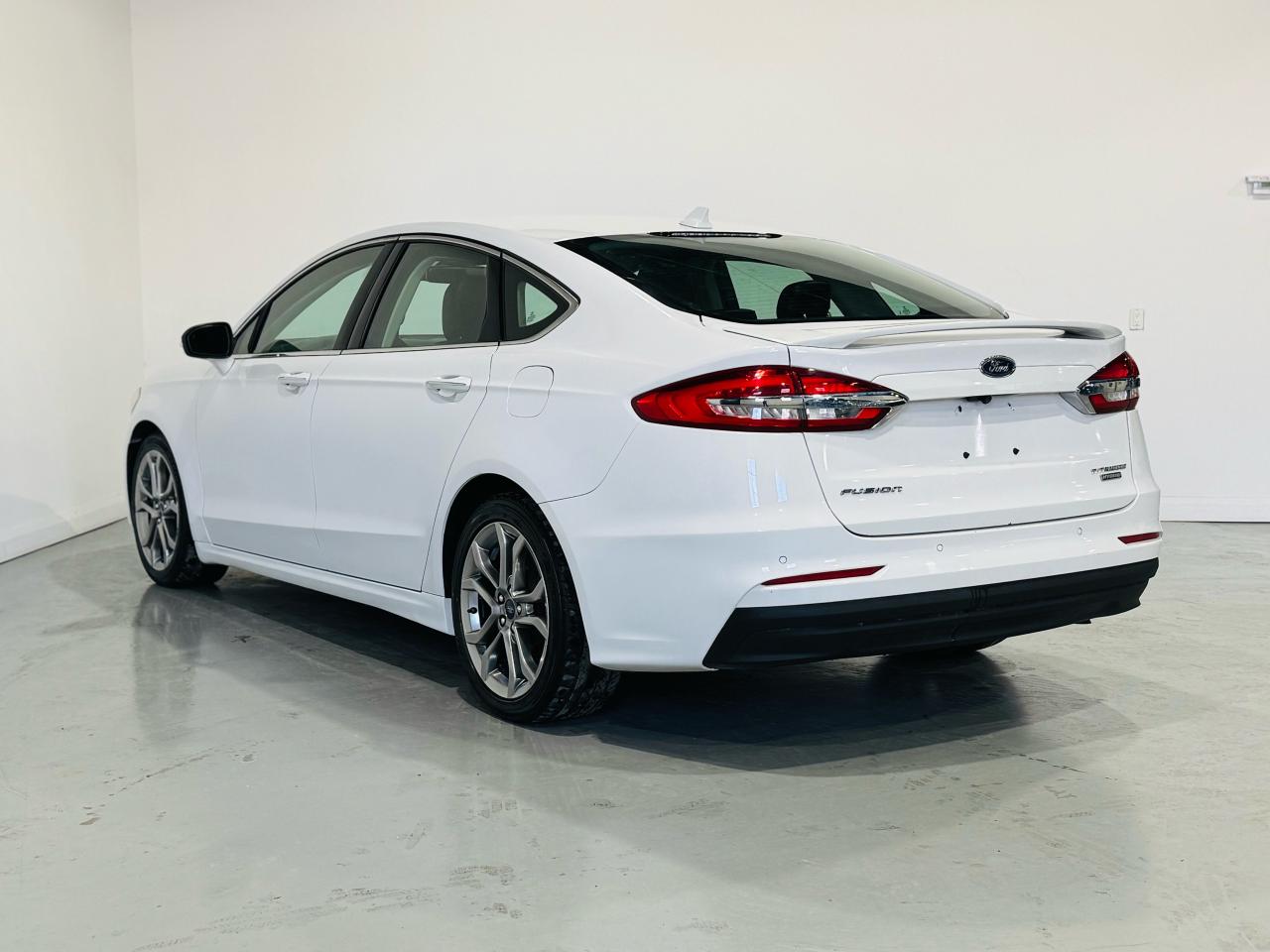 2020 Ford Fusion Hybrid Titanium - Photo #7