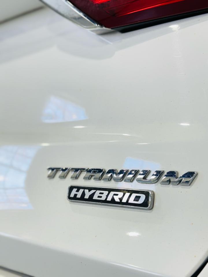 2020 Ford Fusion Hybrid Titanium - Photo #7