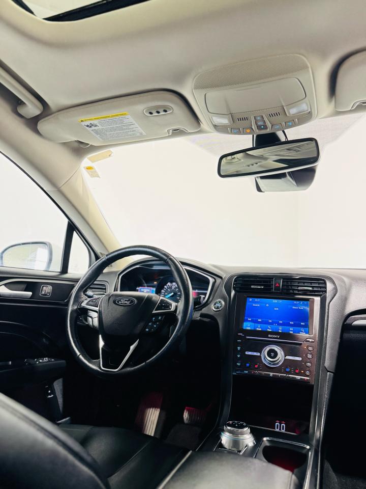 2020 Ford Fusion Hybrid Titanium - Photo #23
