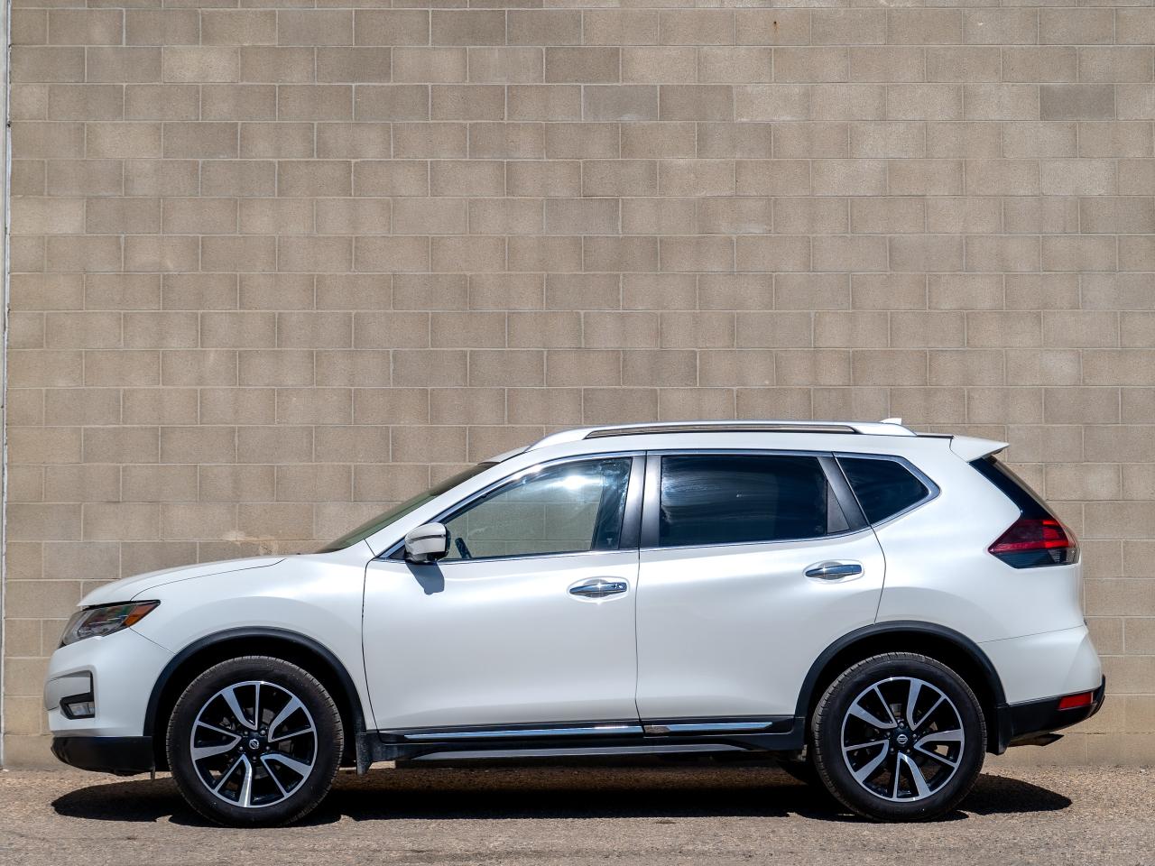 2018 Nissan Rogue S - Photo #4