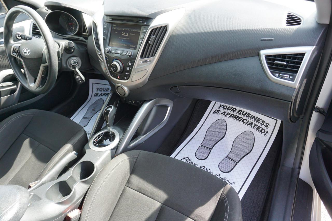 2017 Hyundai Veloster 1.6L SPORT CERTIFIED BLUETOOTH CRUISE CONTROL ALLOYS - Photo #12