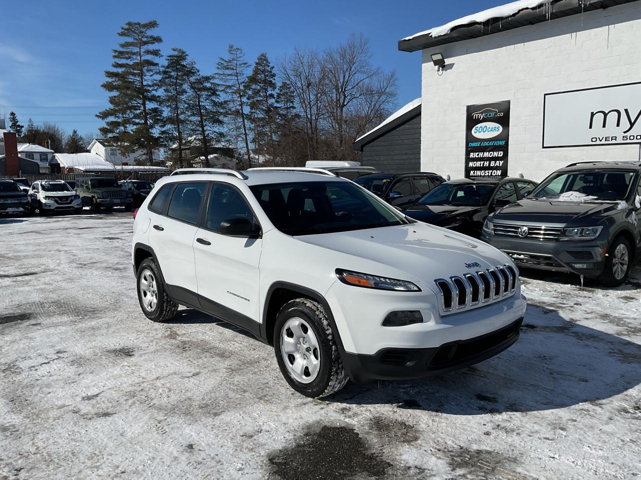 Used 2016 Jeep Cherokee Sport 2.4L BACKUP CAM. A/C. CRUISE. PWR GROUP. KEYLESS ENTRY. PERFECT FOR YOU!!! for sale in Kingston, ON