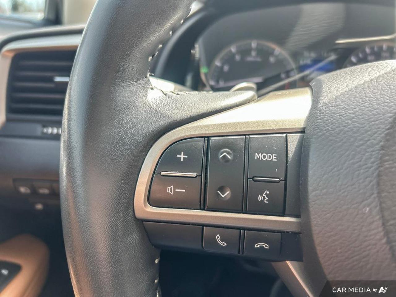 2022 Lexus RX RX 350 / ROOF / LEATHER / AWD / NO ACCIDENTS - Photo #17