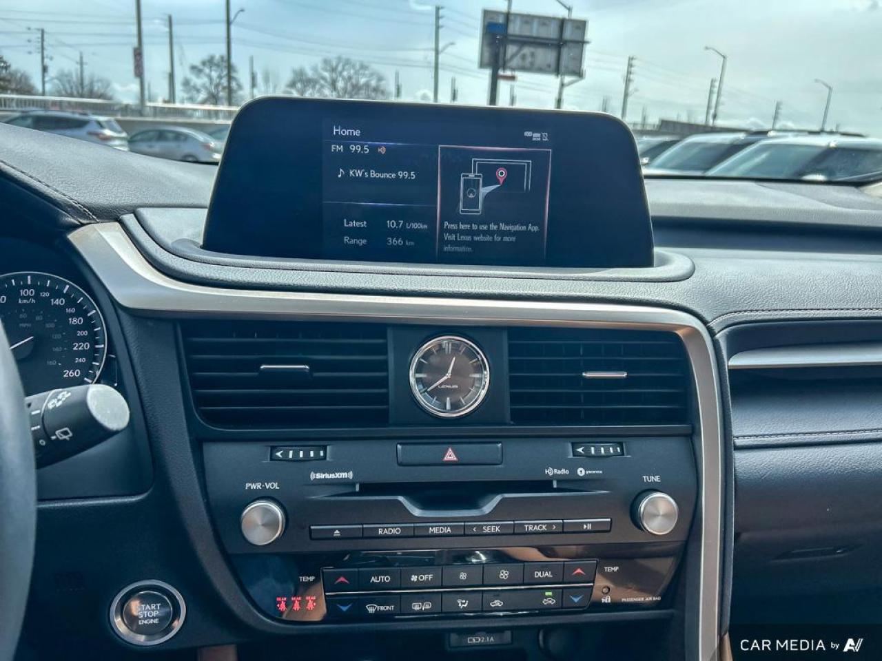 2022 Lexus RX RX 350 / ROOF / LEATHER / AWD / NO ACCIDENTS - Photo #19