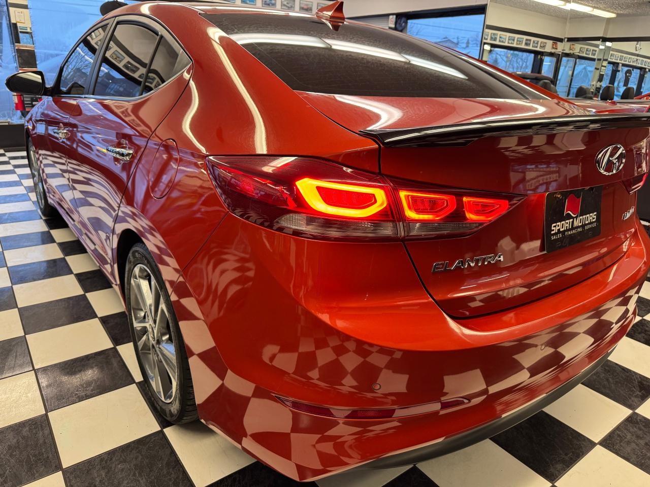 2017 Hyundai Elantra LIMITED+sunroof+GPS+ApplePlay+Heated Steering - Photo #42