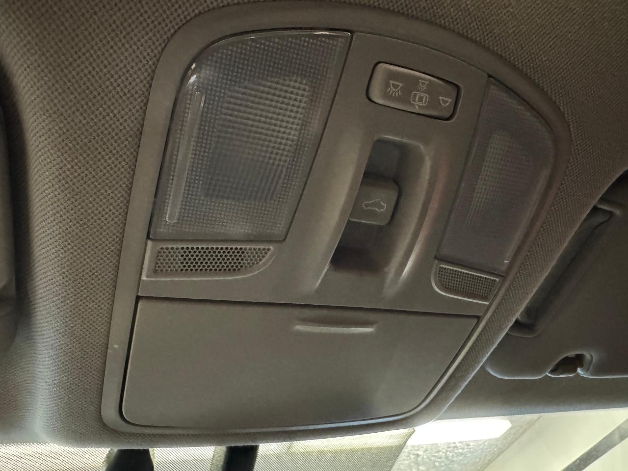 2017 Hyundai Elantra LIMITED+sunroof+GPS+ApplePlay+Heated Steering - Photo #56