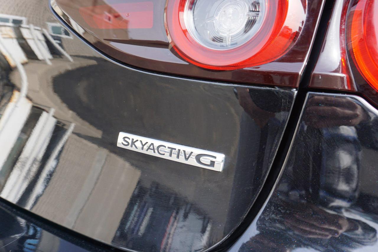 2023 Mazda MAZDA3 SELECT SPORT CERTIFIED *1 OWNER*MAZDA MAINTAIN* CAMERA BLUETOOTH HEATED SEATS CRUISE ALLOYS - Photo #32