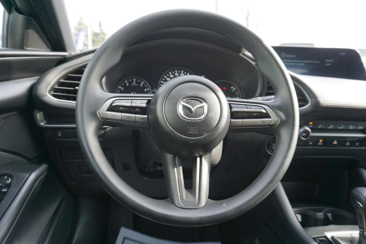 2023 Mazda MAZDA3 SELECT SPORT CERTIFIED *1 OWNER*MAZDA MAINTAIN* CAMERA BLUETOOTH HEATED SEATS CRUISE ALLOYS - Photo #10