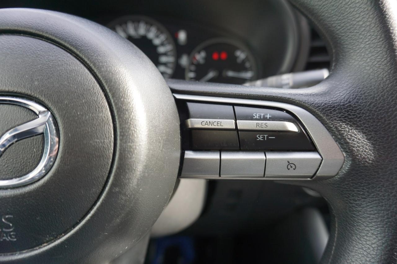2023 Mazda MAZDA3 SELECT SPORT CERTIFIED *1 OWNER*MAZDA MAINTAIN* CAMERA BLUETOOTH HEATED SEATS CRUISE ALLOYS - Photo #30
