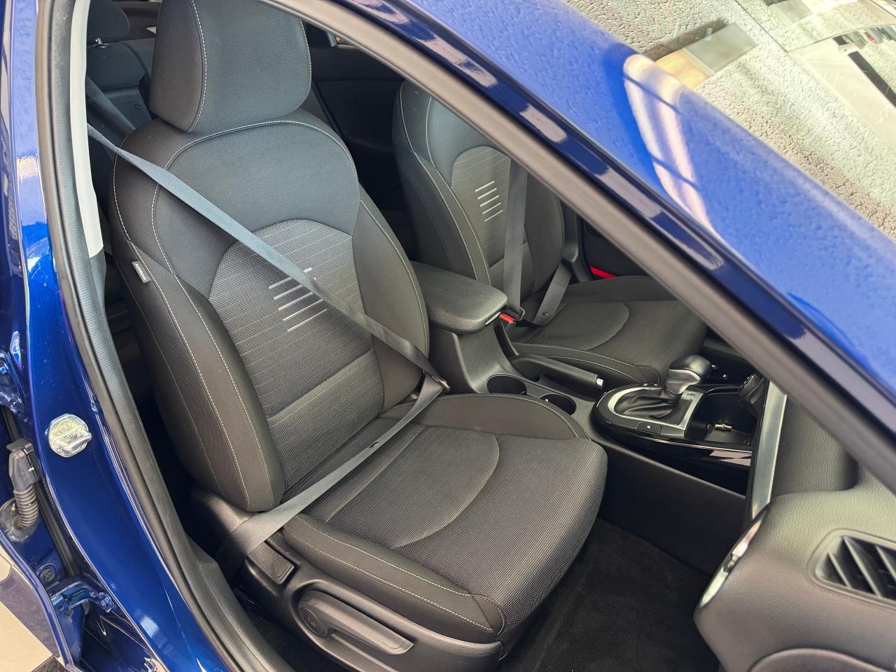 2021 Kia Forte EX+Roof+Lane Keep Assist+ApplePlay+CLEAN CARFAX - Photo #25