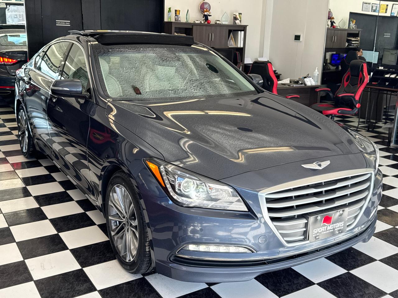 2015 Hyundai Genesis Luxury AWD+New Tires+PANO Roof+GPS+CLEAN CARFAX - Photo #10