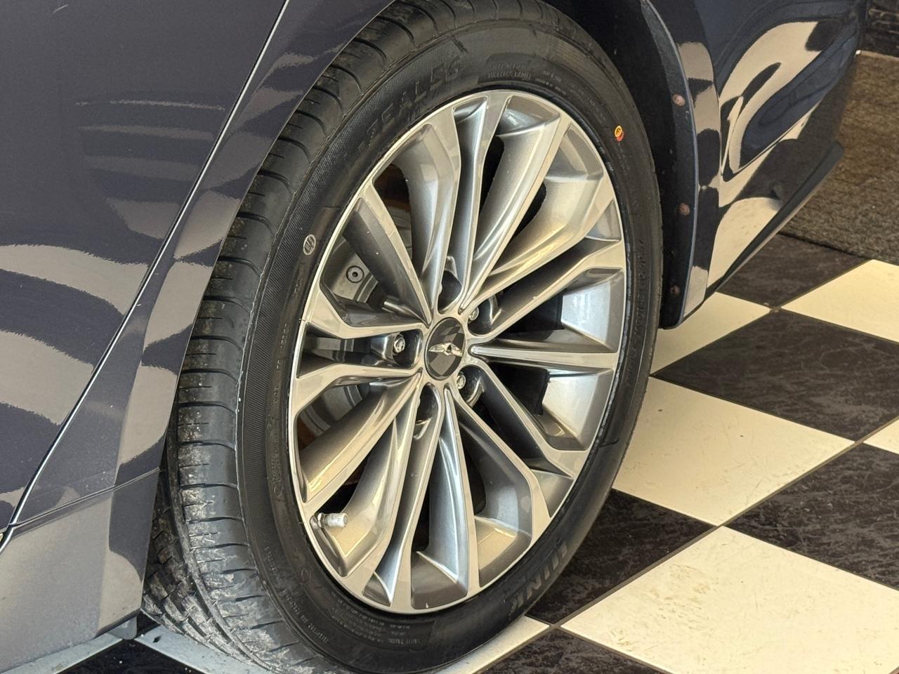 2015 Hyundai Genesis Luxury AWD+New Tires+PANO Roof+GPS+CLEAN CARFAX Photo57