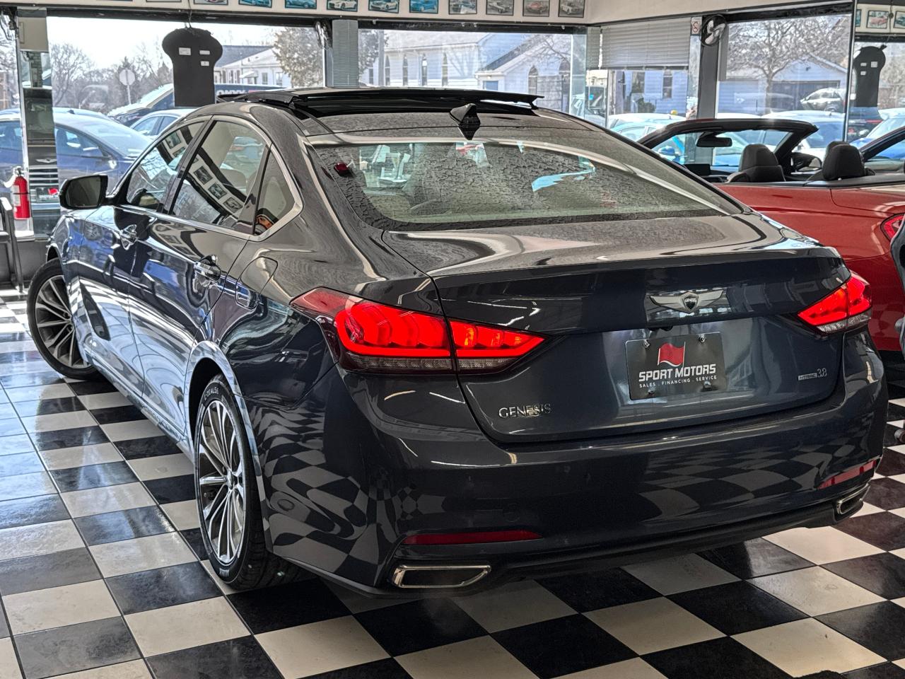 2015 Hyundai Genesis Luxury AWD+New Tires+PANO Roof+GPS+CLEAN CARFAX Photo16