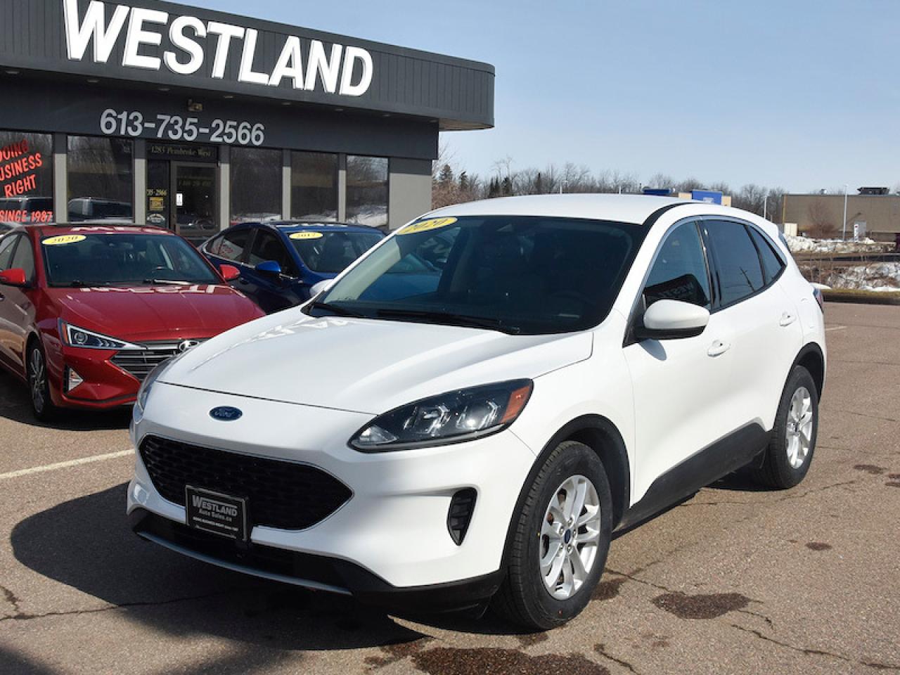 Used 2020 Ford Escape SE for sale in Pembroke, ON