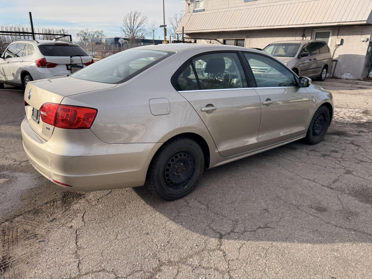 2013 Volkswagen Jetta 4dr 2.0T TDI DSG Comfortline - Photo #10