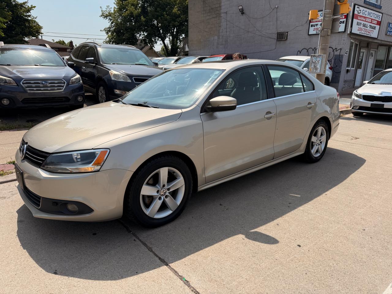 2013 Volkswagen Jetta 4dr 2.0T TDI DSG Comfortline - Photo #5