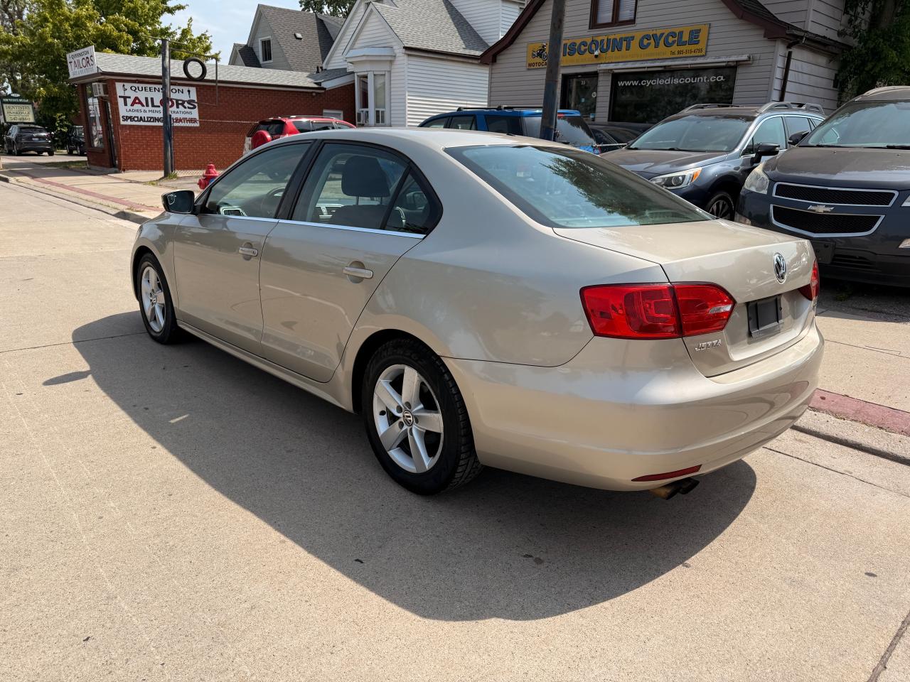 2013 Volkswagen Jetta 4dr 2.0T TDI DSG Comfortline - Photo #13