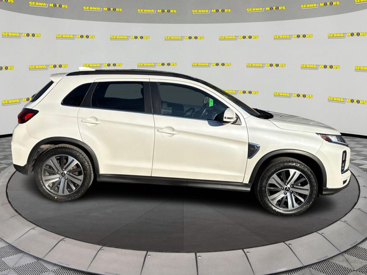 2021 Mitsubishi RVR SE