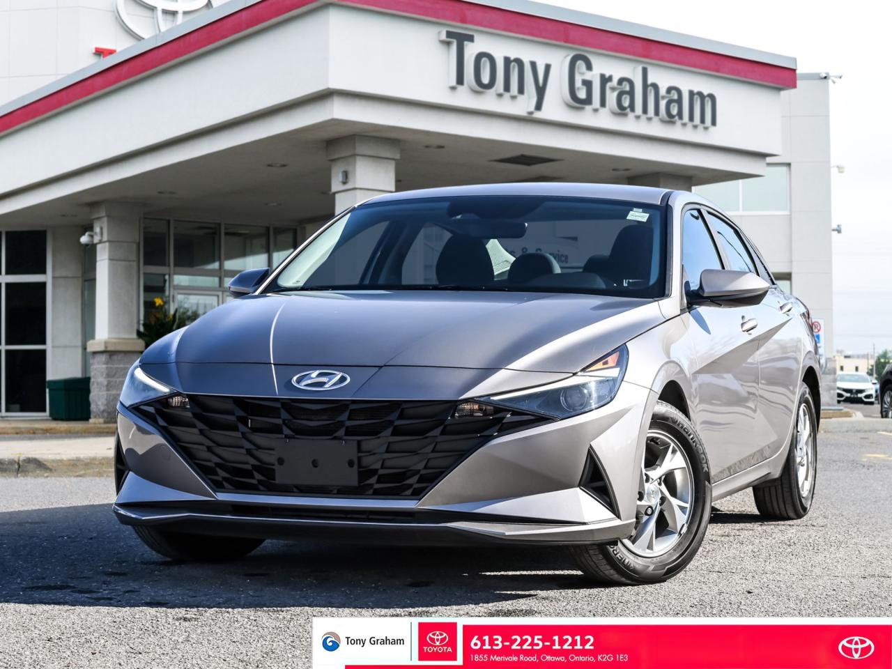 Used 2023 Hyundai Elantra Essential for sale in Ottawa, ON