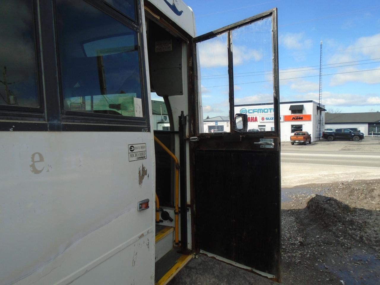 2013 Ford Econoline E-450 Super Duty 158  DRW - Photo #27