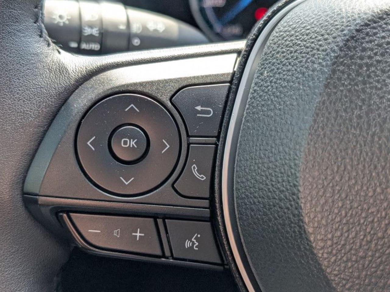 12283800