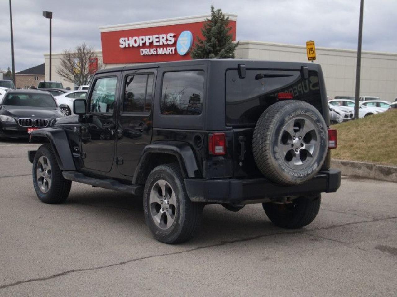 2017 Jeep Wrangler Unlimited Sahara  **TRAILER TOW GROUP** Photo3