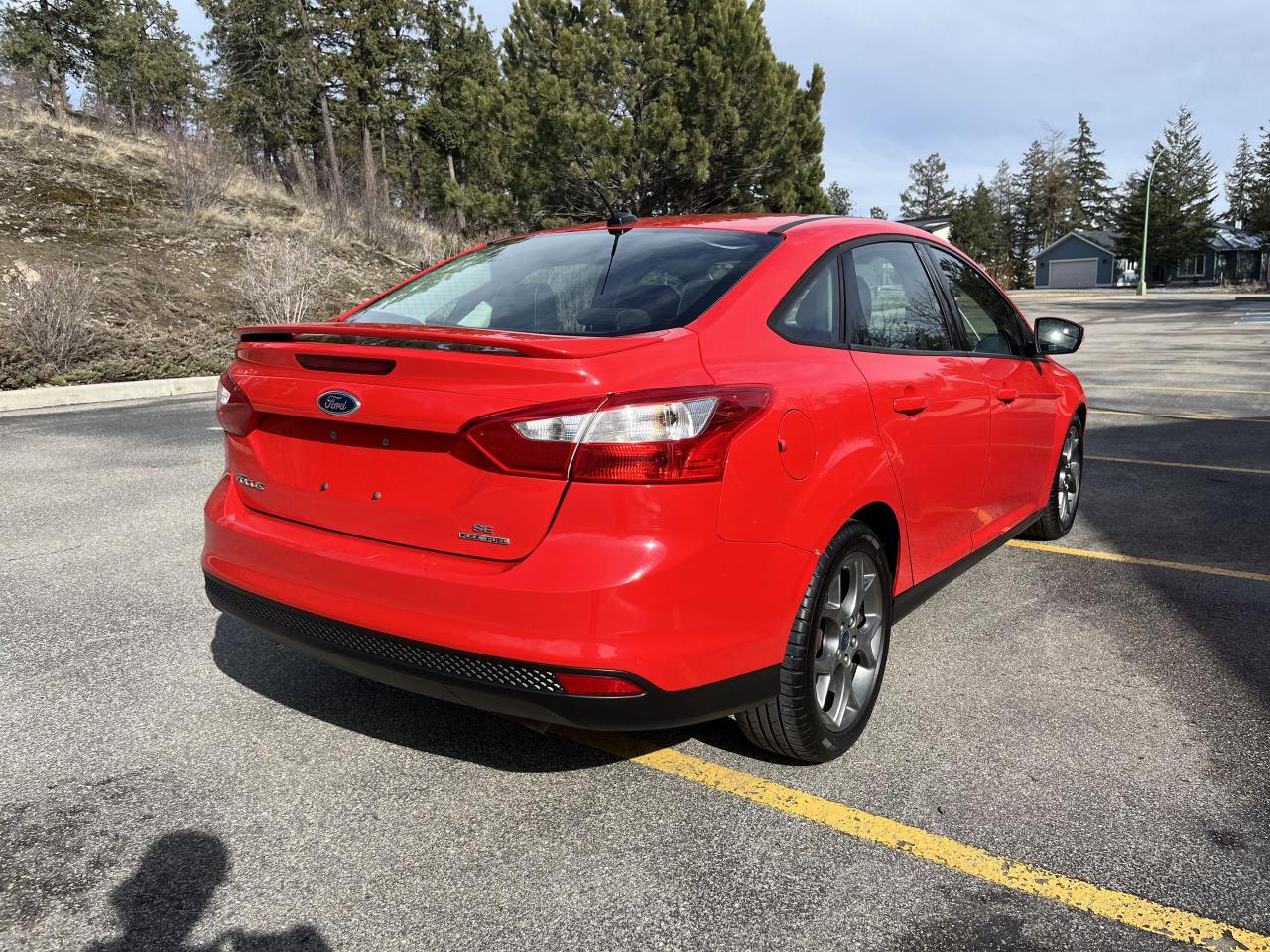 2013 Ford Focus SE SEDAN Photo3