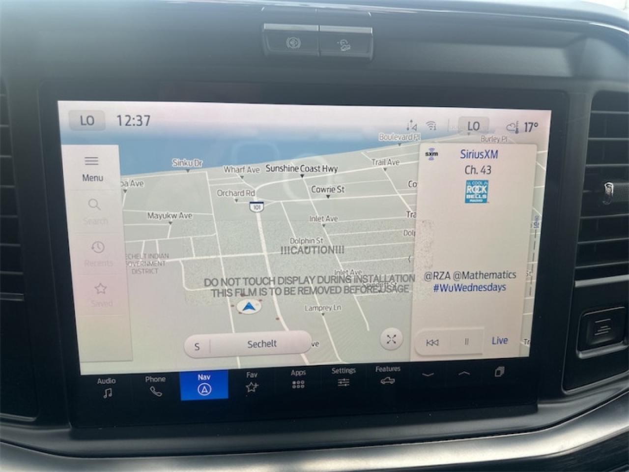 2025 Ford F-350 Super Duty LARIAT  - Moonroof Photo5
