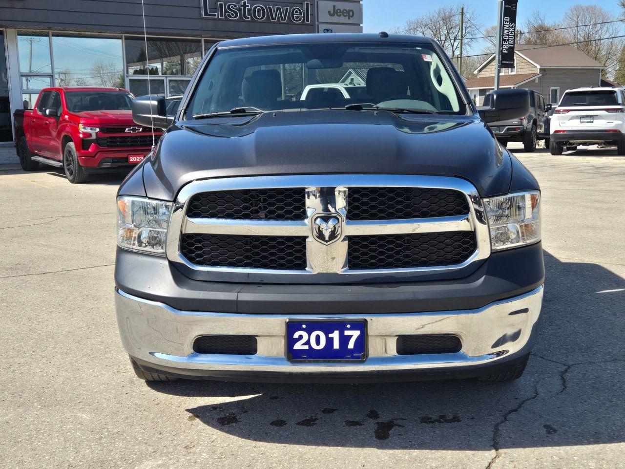 2017 RAM 1500 ST - Photo #2