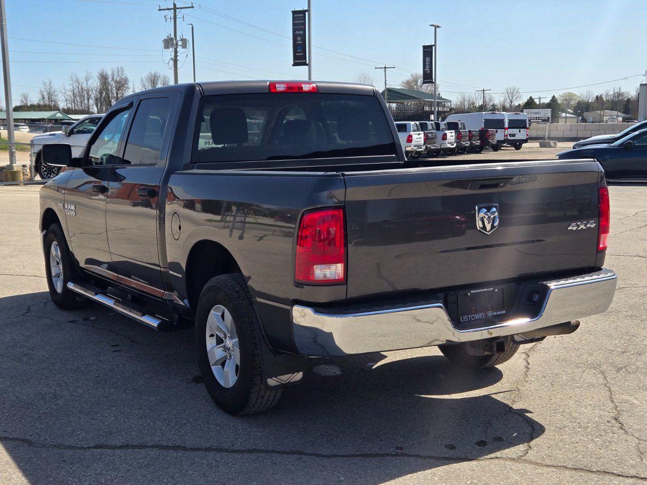 2017 RAM 1500 ST - Photo #7
