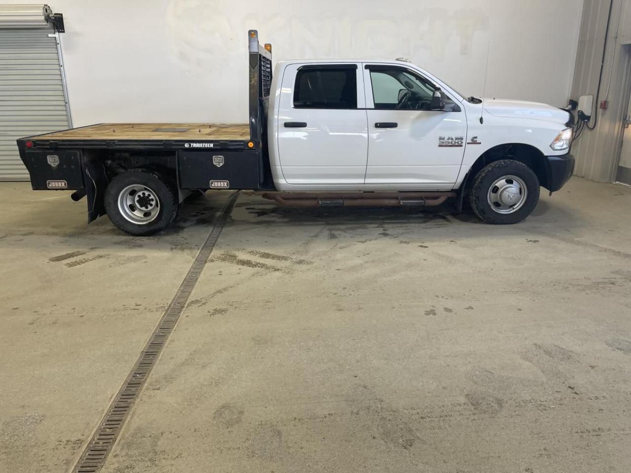 Used 2015 RAM 3500 4WD CREW CAB 169