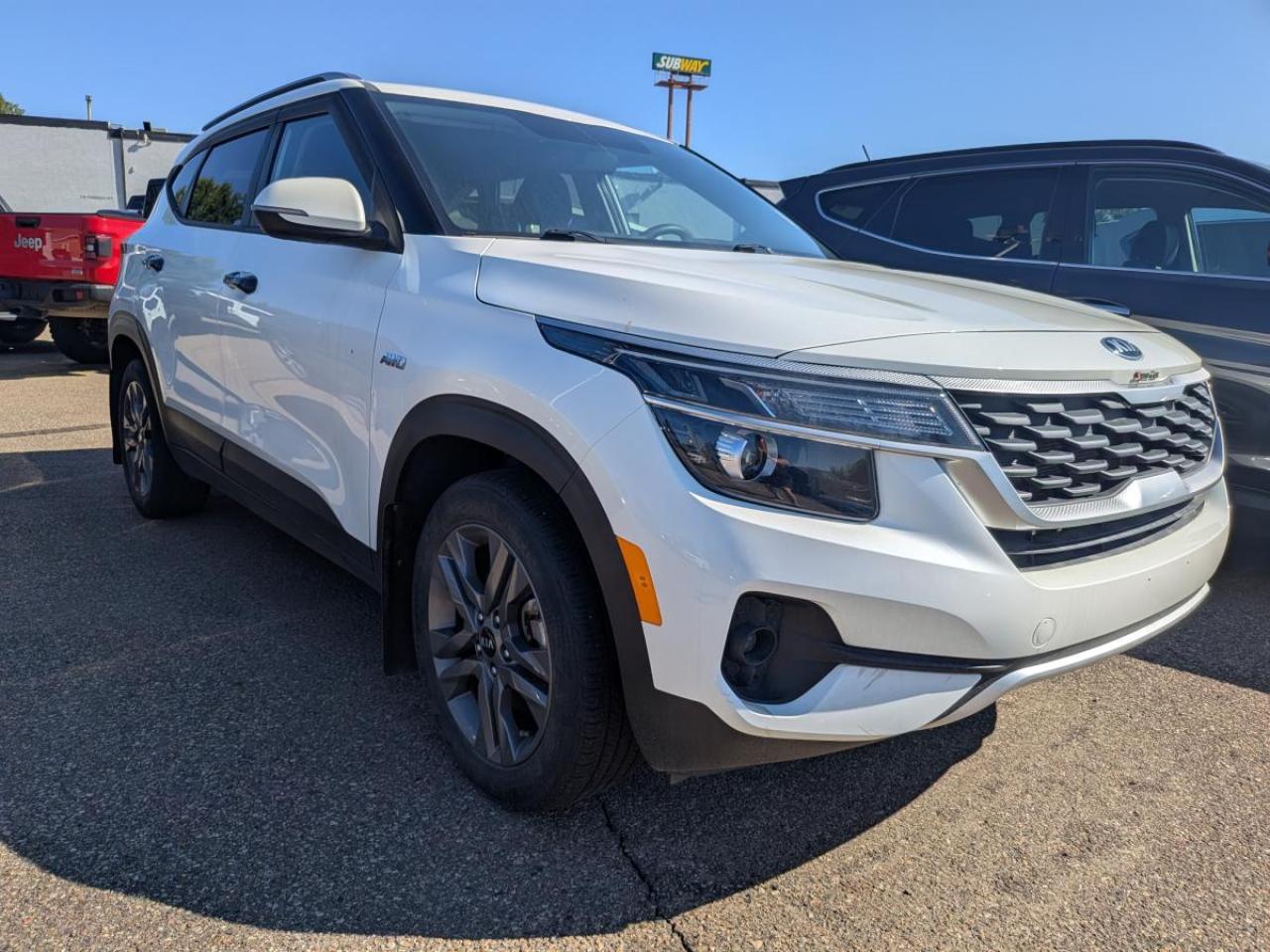 2021 Kia Seltos LX AWD Photo3