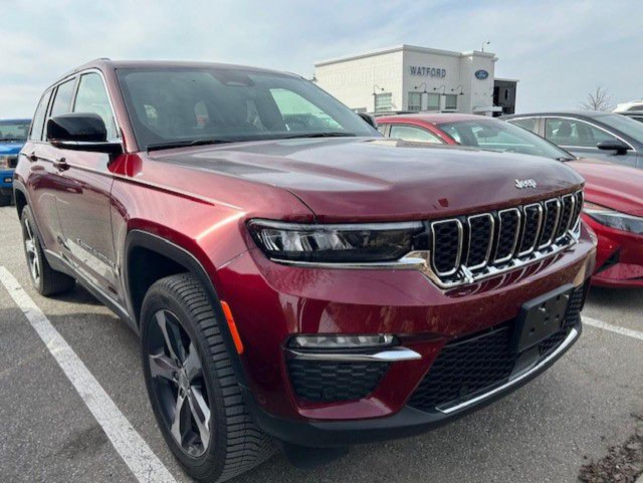 Used 2024 Jeep Grand Cherokee LIMITED 4X4 for sale in Watford, ON