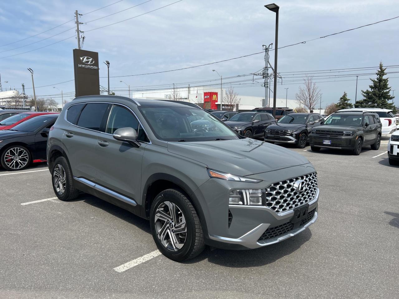 2022 Hyundai Santa Fe Preferred w/Trend Package Preferred Trend AWD 2.5L Photo