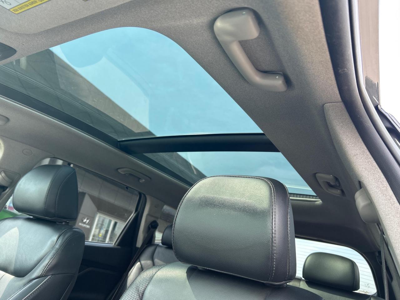 2022 Hyundai Santa Fe Preferred w/Trend Package Preferred Trend AWD 2.5L Photo