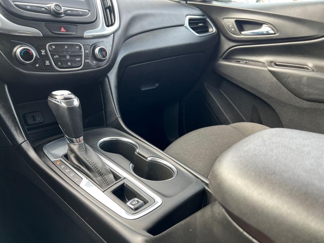 2018 Chevrolet Equinox LT - Photo #10