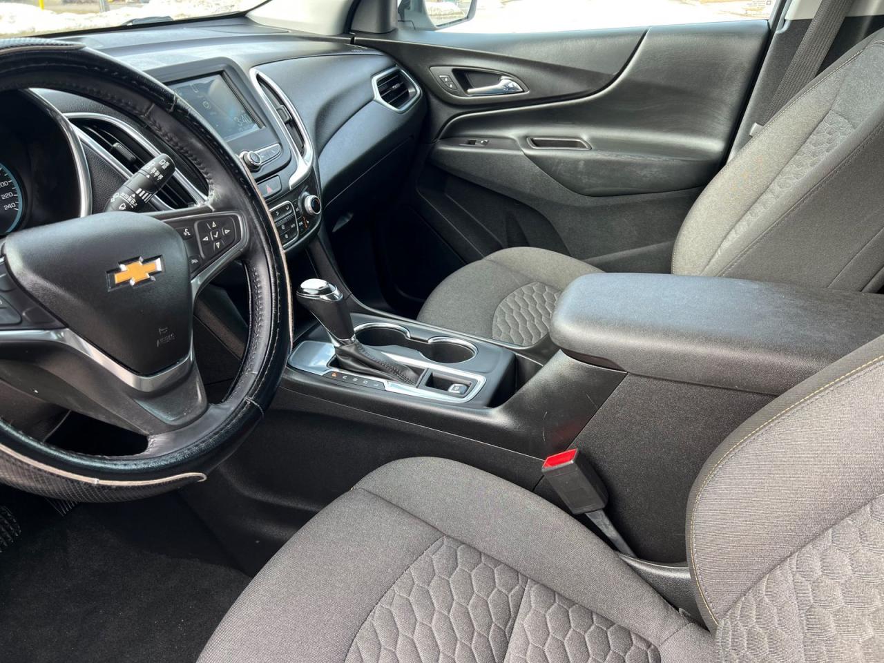 2018 Chevrolet Equinox LT - Photo #24