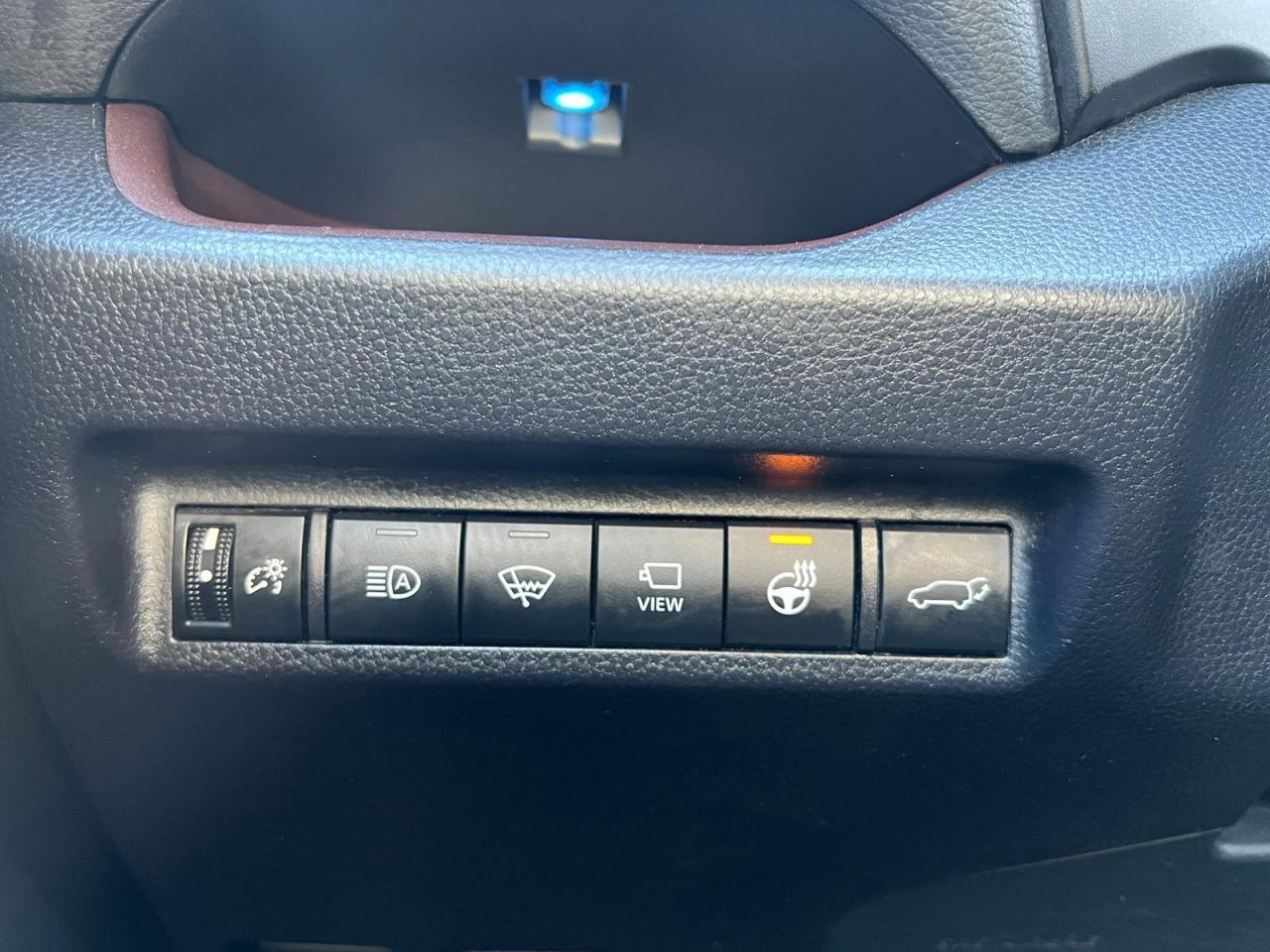 2019 Toyota RAV4 LIMITED AWD - Photo #22