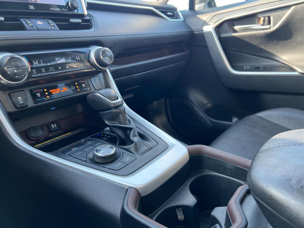 2019 Toyota RAV4 LIMITED AWD - Photo #26