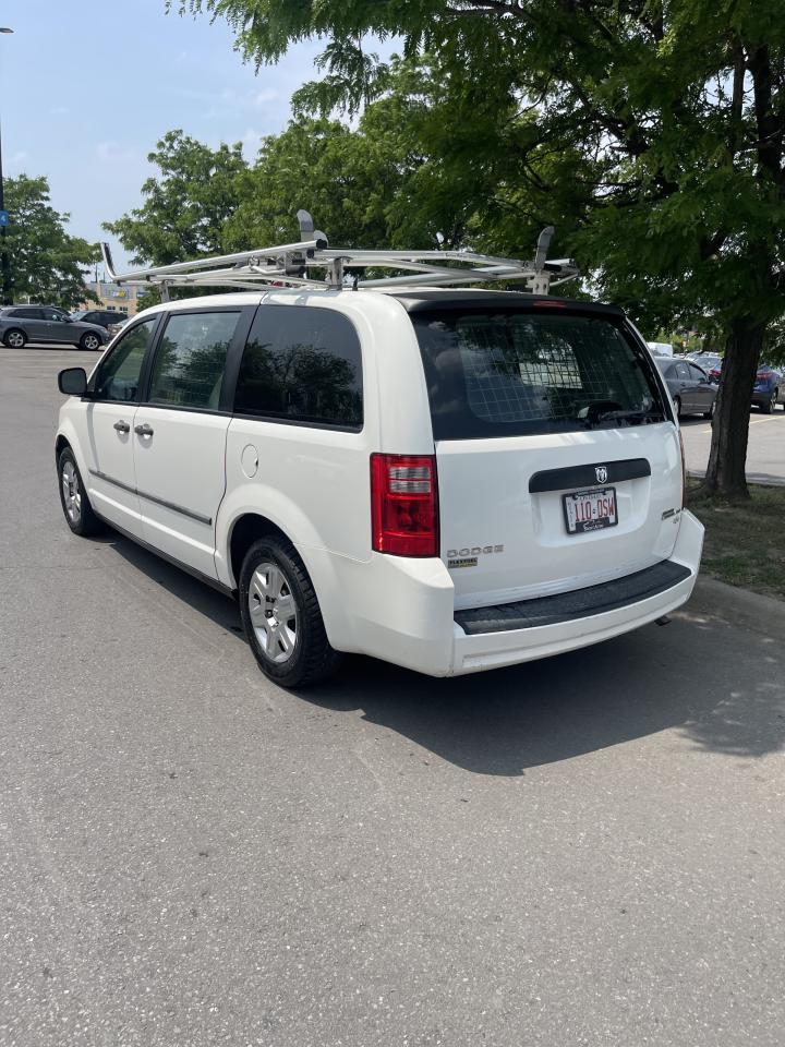 2010 Dodge Grand Caravan LADDER RACK     ELECTRIC INVERTER - Photo #3