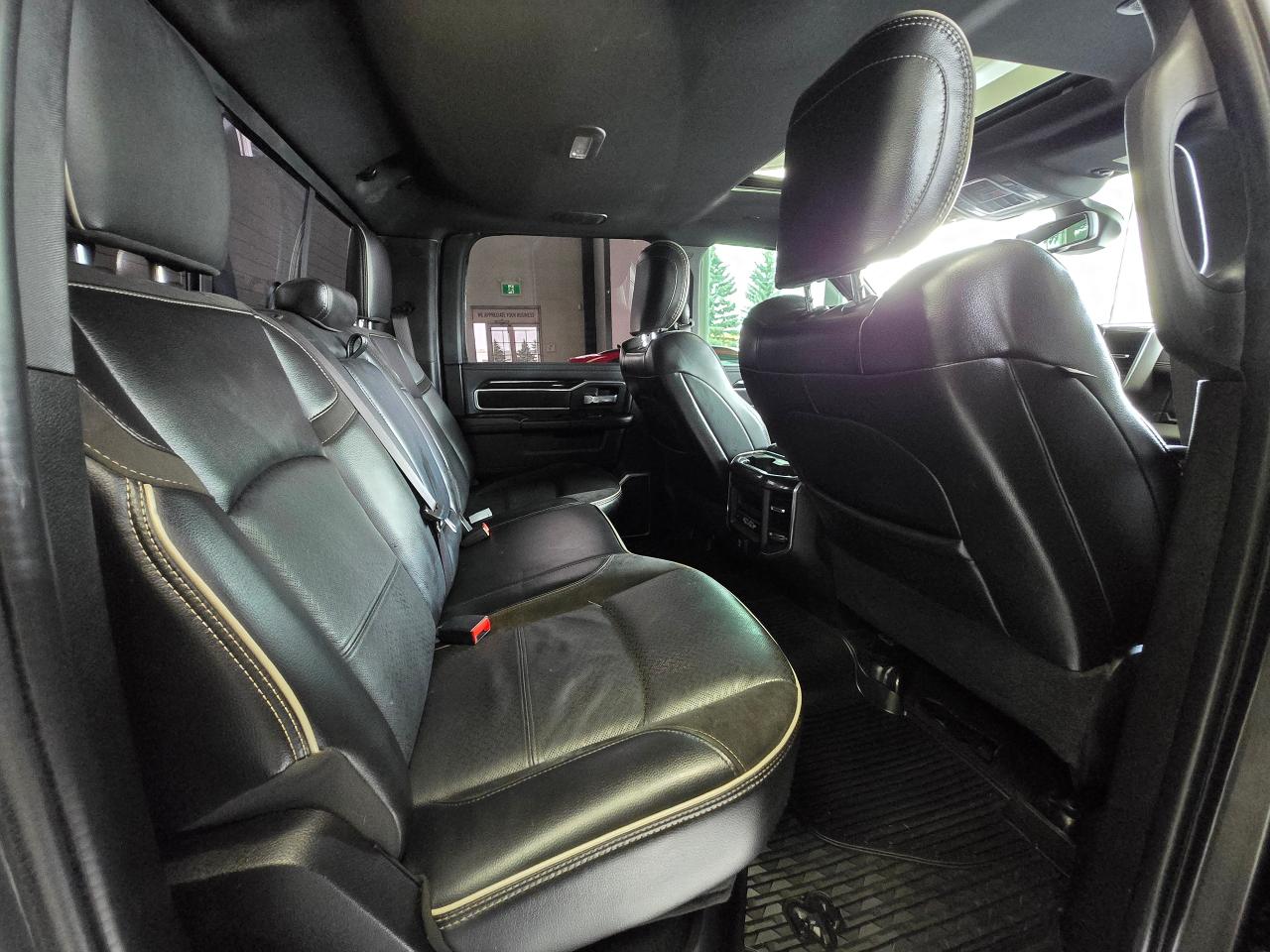 2020 RAM 3500 Laramie | ALL CREDIT ACCEPTED!! - Photo #16