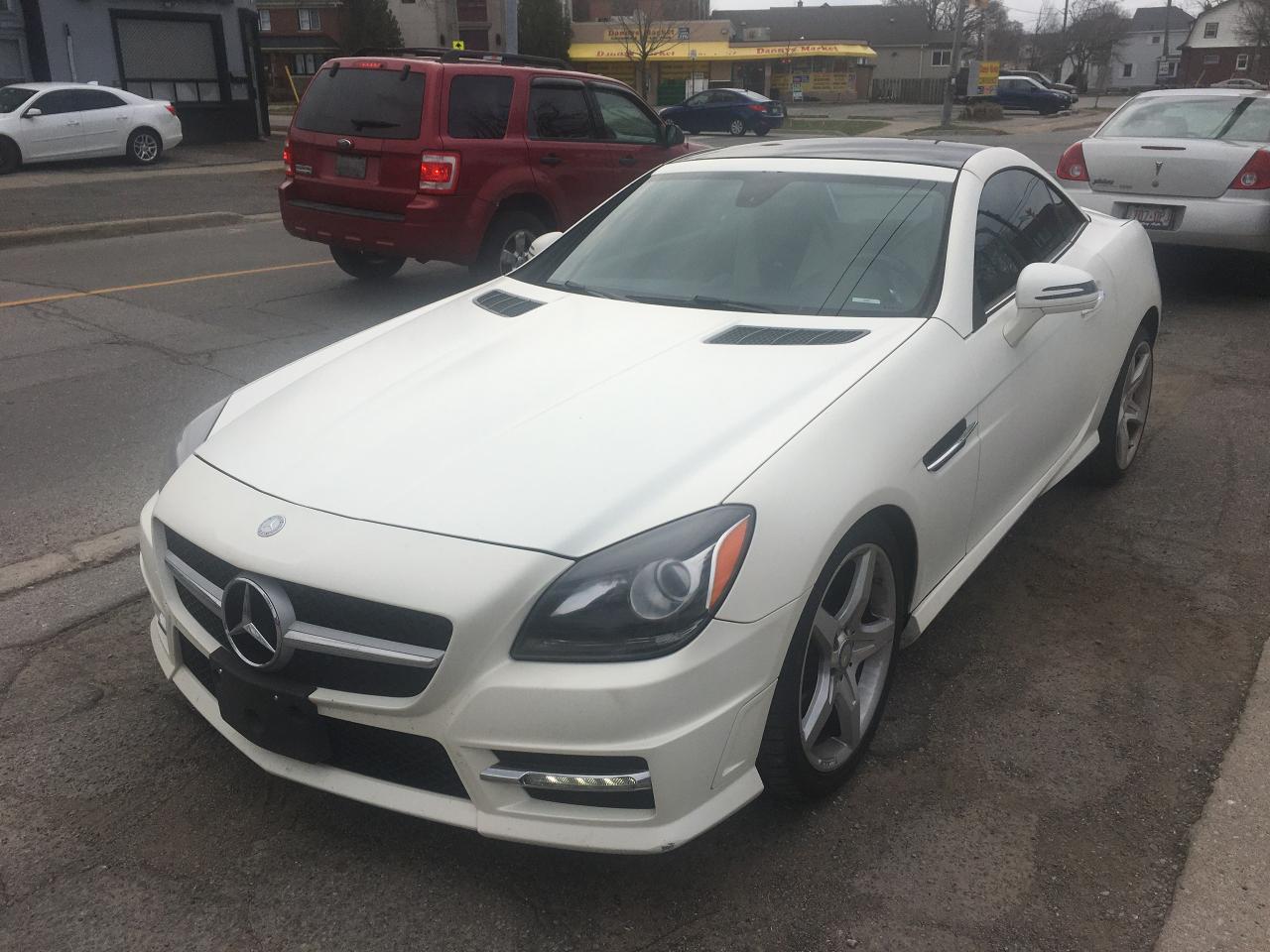 2013 Mercedes-Benz SLK 2DR ROADSTER SLK 250 Designo Pkg w/AMG Wheels - Photo #2
