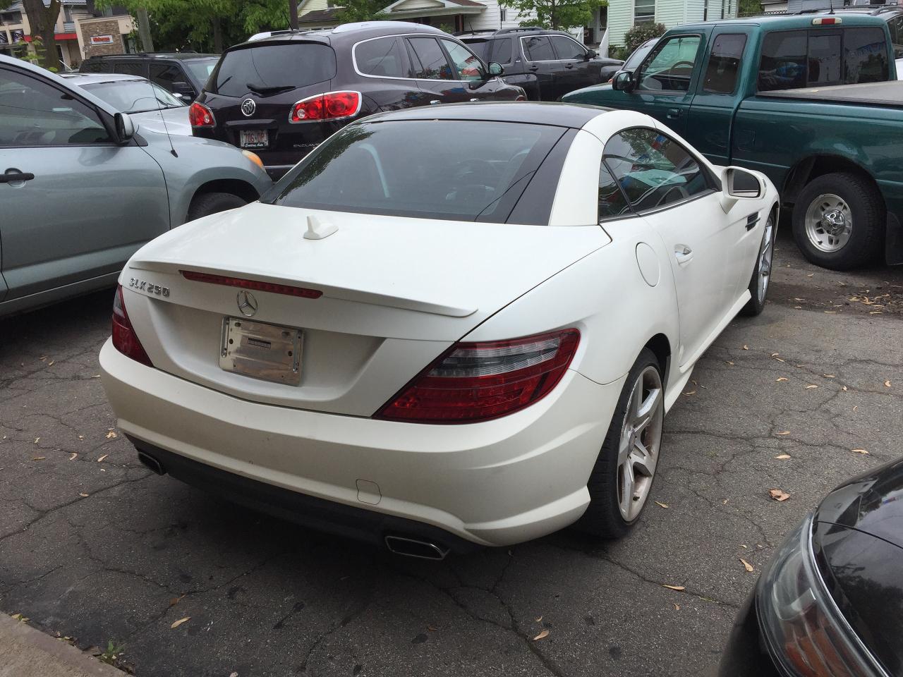 2013 Mercedes-Benz SLK Rdstr SLK 250 Designo Pkg w/AMG Wheels - Photo #2