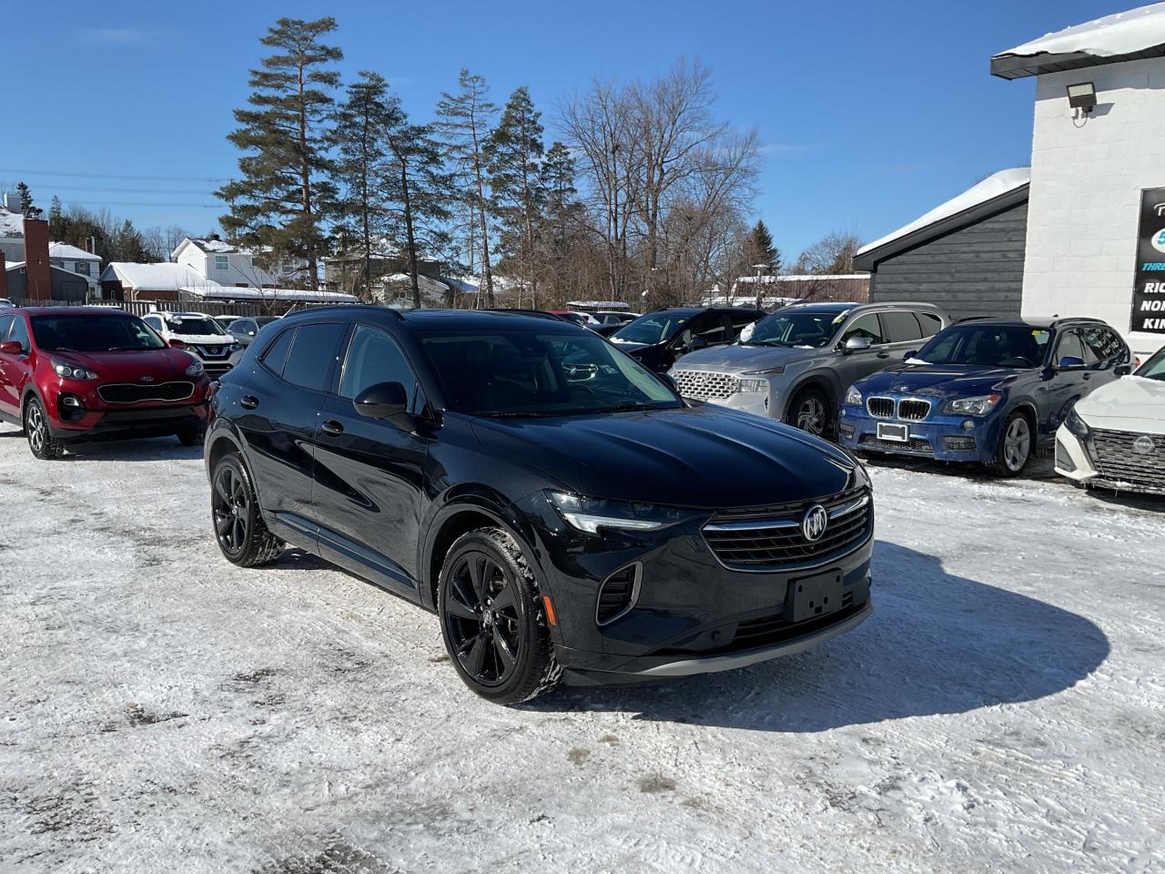 Used 2022 Buick Envision Essence 2L ESSENCE AWD!!!   SUNROOF. LEATHER. HEATED SEATS. NAV. BACKUP CAM. A/C. CRUISE. PWR GROUP. KEYLESS for sale in North Bay, ON