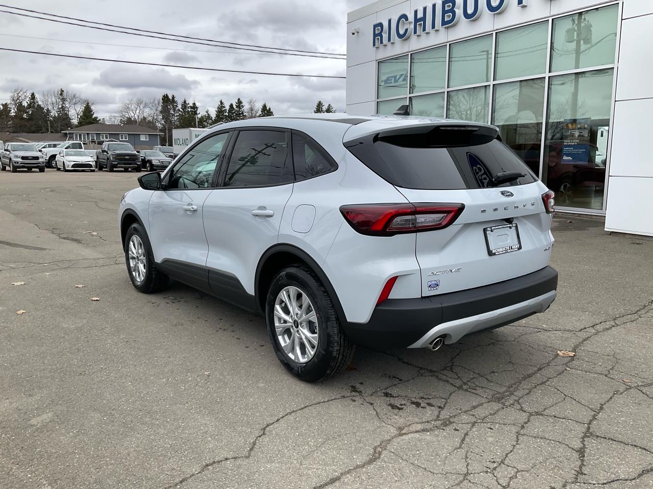 2025 Ford Escape Active Photo3