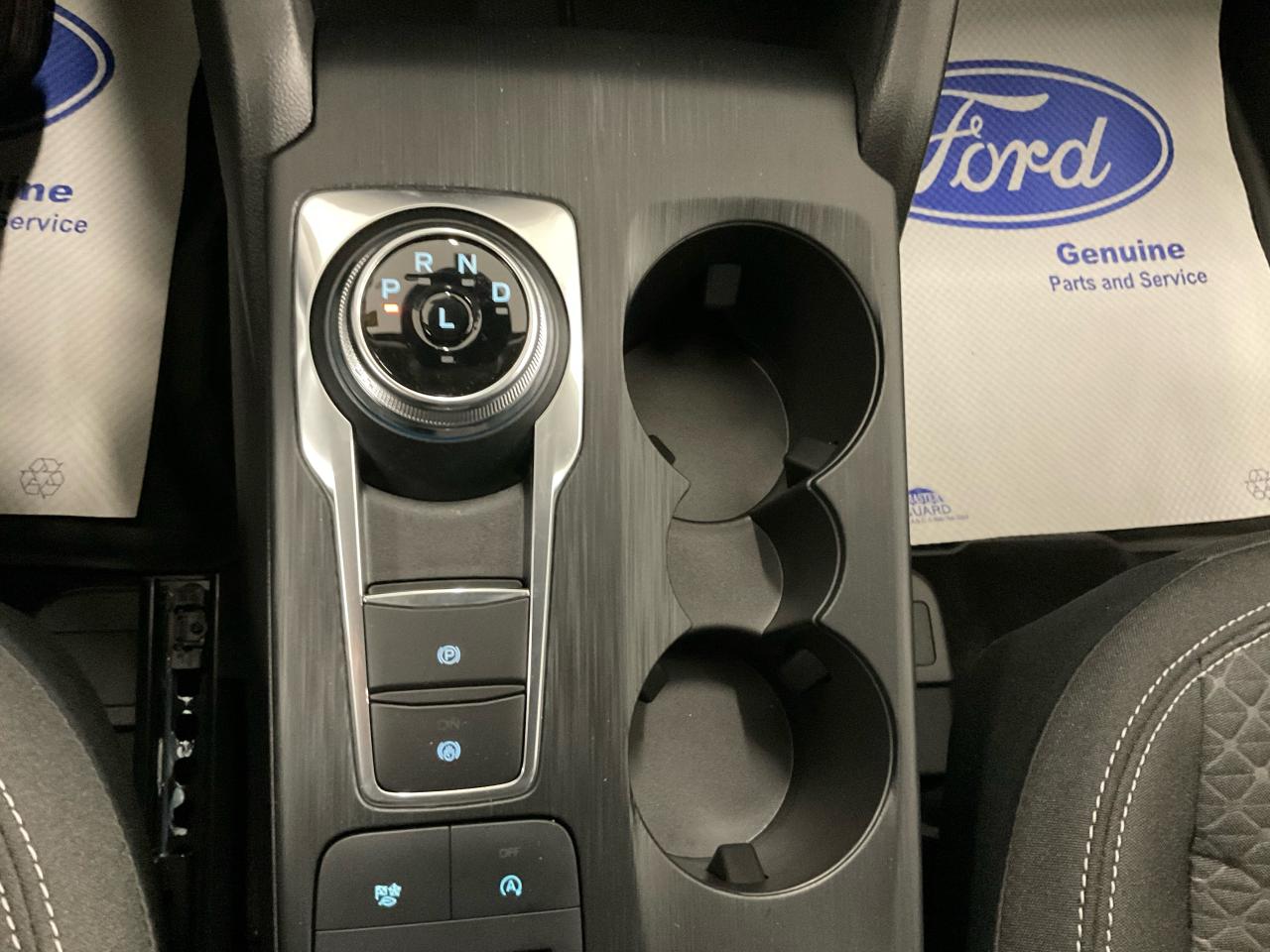 2025 Ford Escape Active Photo5