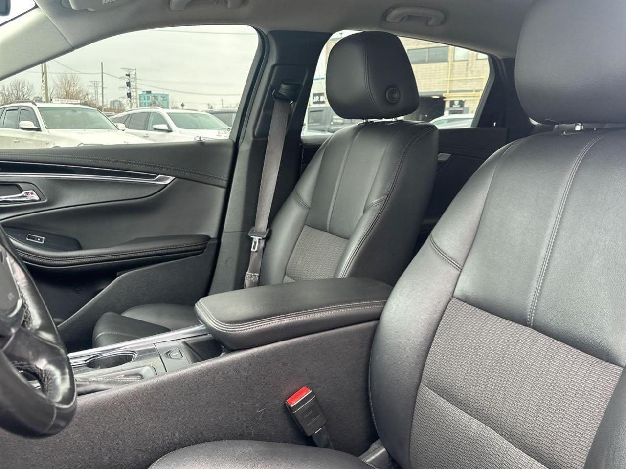 2017 Chevrolet Impala 4dr Sdn LT w/1LT Photo